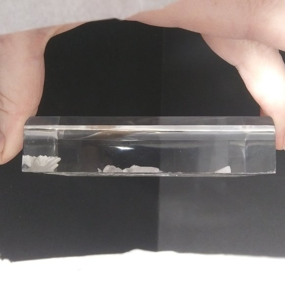 Lucite Reverse Carved Paperweight Sculpture signed Leah underwater scene scuba - Picture 8 of 15